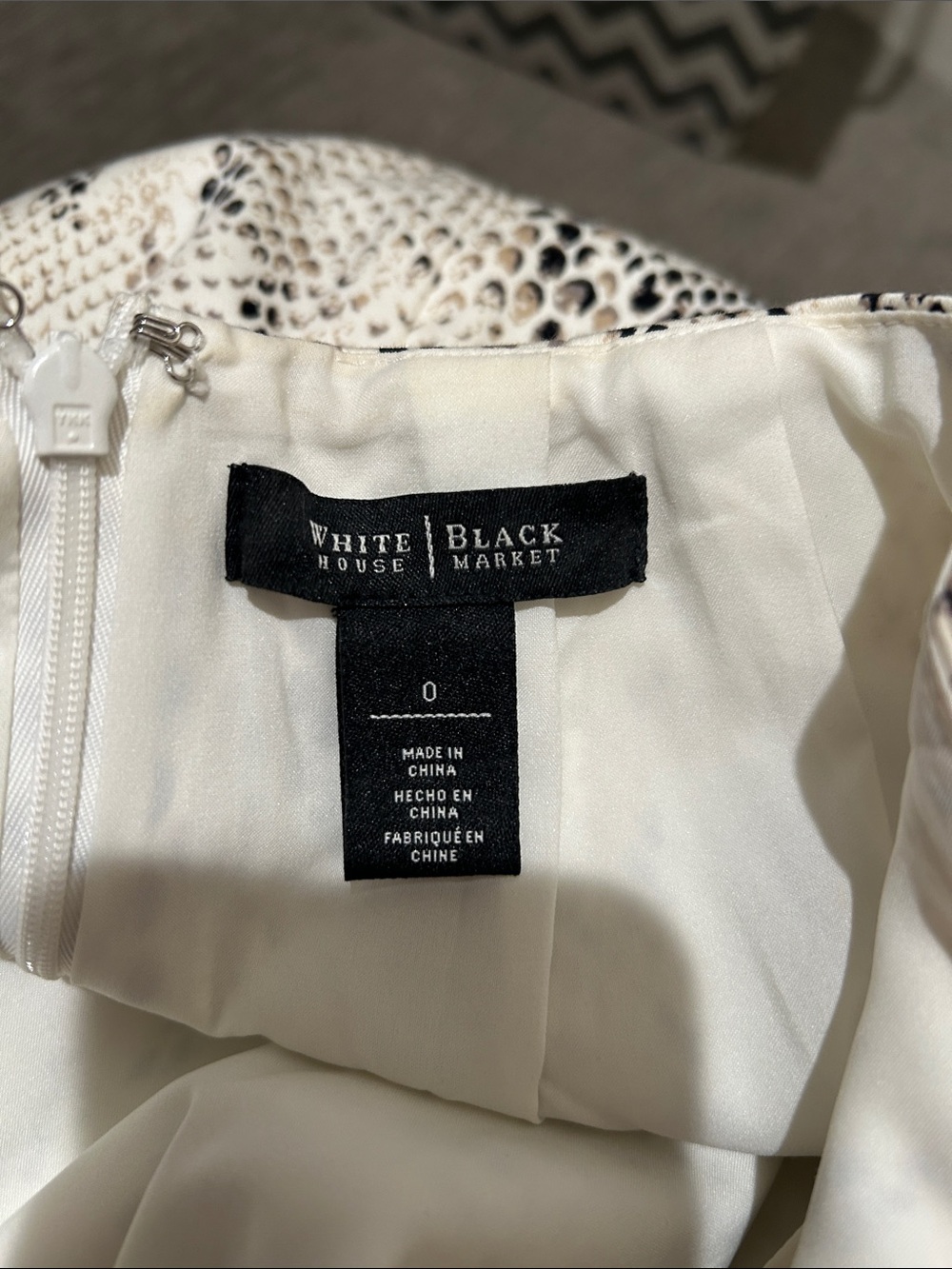 WHBM Snake-Print pencil Skirt in Beige & Black - Picture 3 of 4